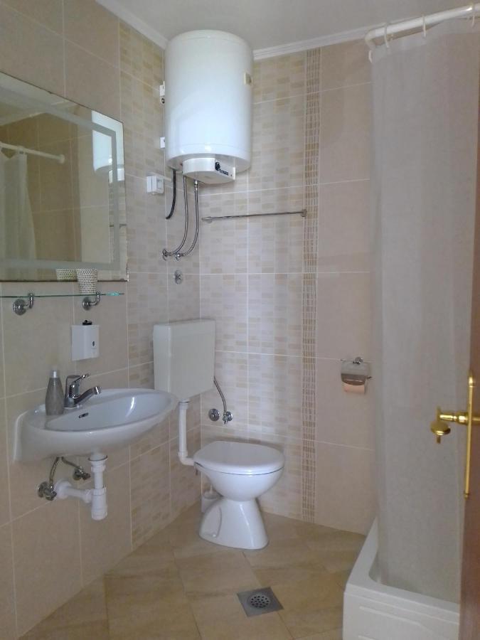 Apartmani More Komarna Ngoại thất bức ảnh