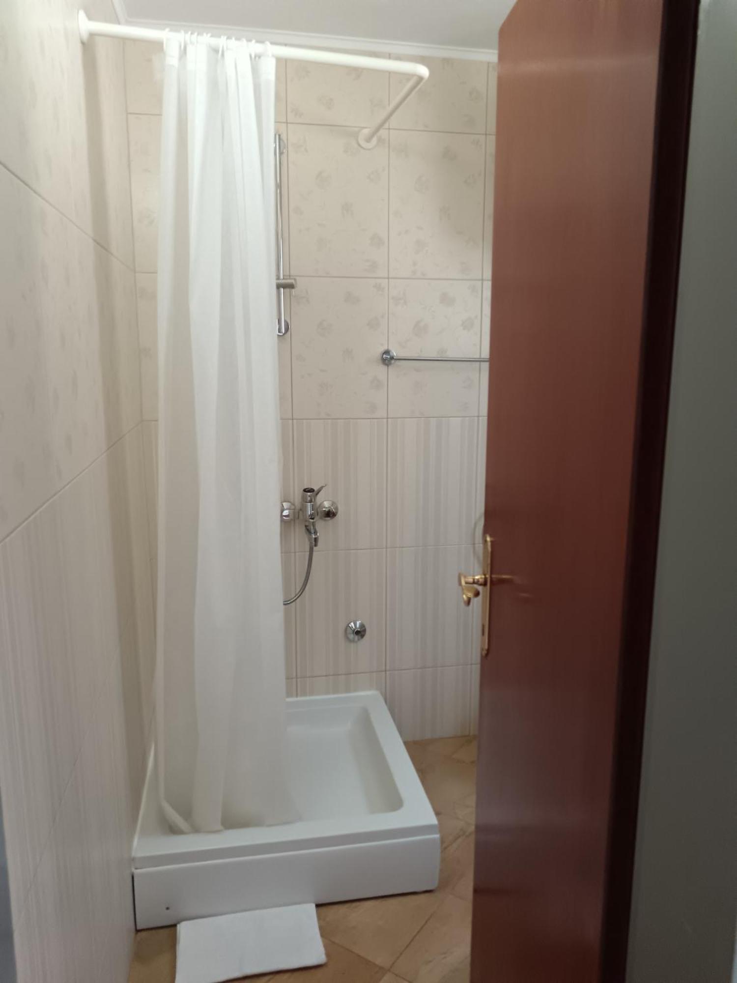 Apartmani More Komarna Ngoại thất bức ảnh